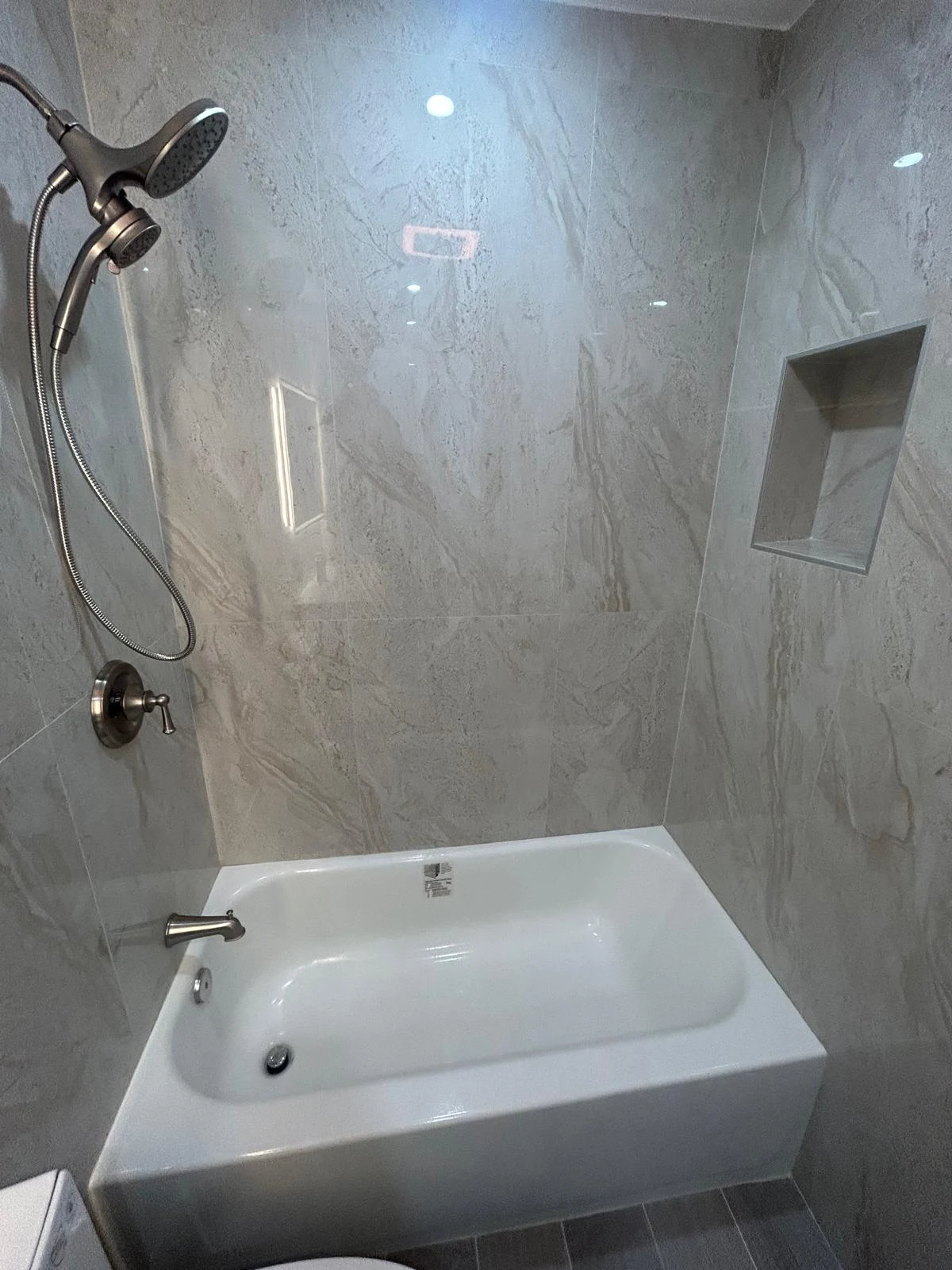 Bathroom renovation in Little Havana · Project detail · Little Havana · 4