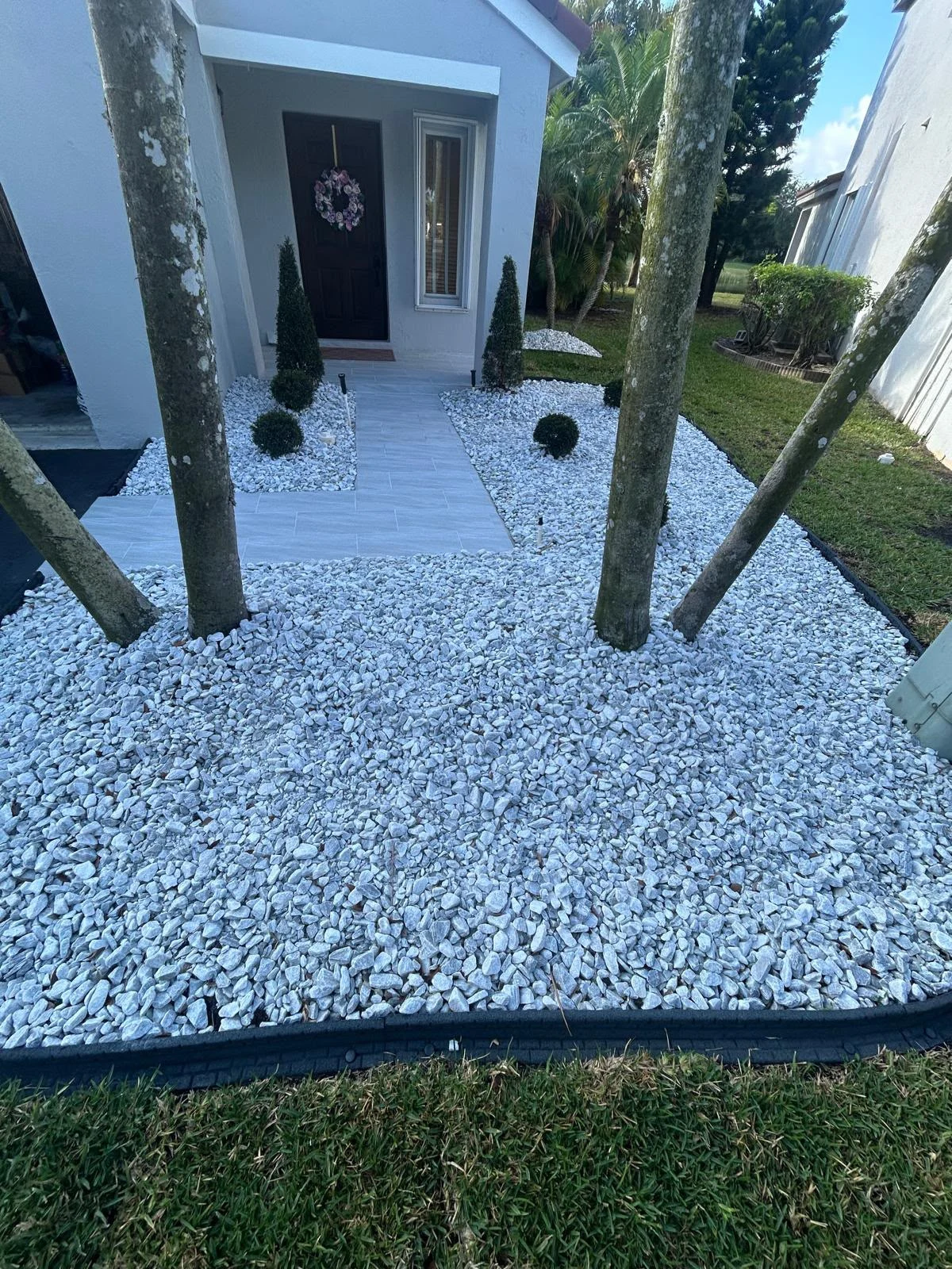 A welcoming entrance in Palm Beach · Project detail · Palm Beach · 3